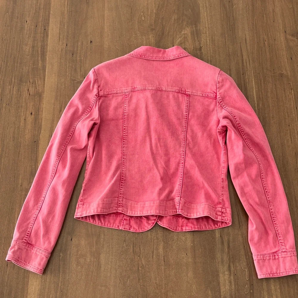 Distressed Faded Red Jean Jacket - Picture 8 of 11